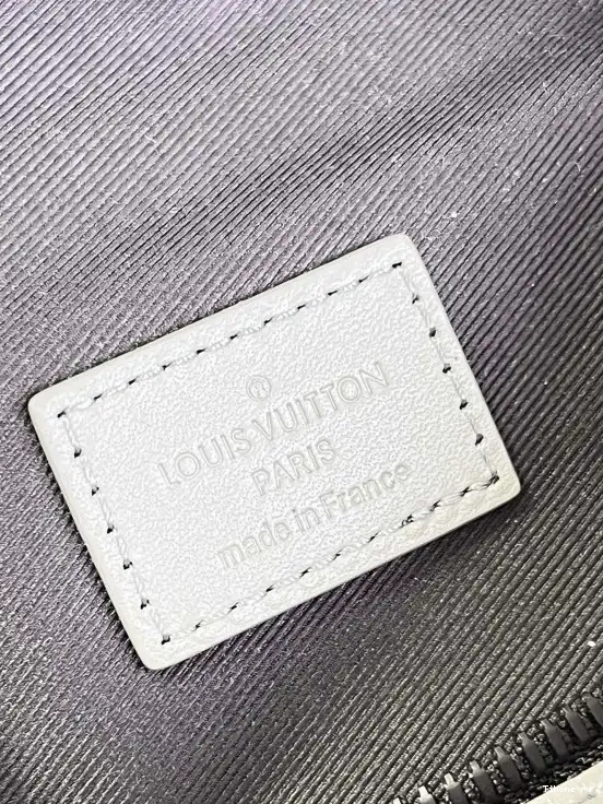 Cheap VUITTON DISCOVERY LOUIS BUMBAG 0627